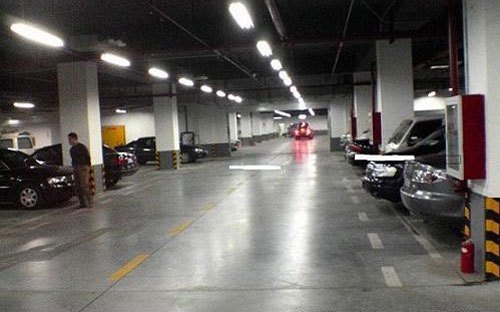 停車場地坪漆-美地化工 停車場地坪漆-美地化工