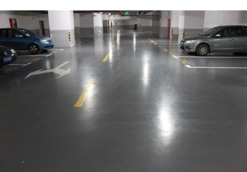 為何金剛砂地坪有著極強的抗壓耐磨功能？