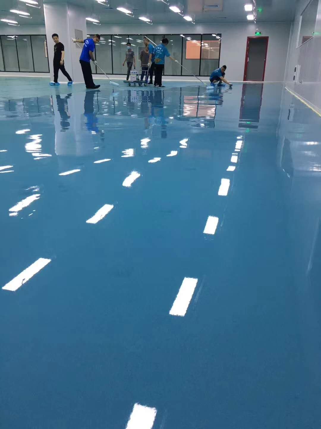 環氧自流平地坪漆施工工藝有何特點 環氧自流平地坪漆施工工藝有何特點