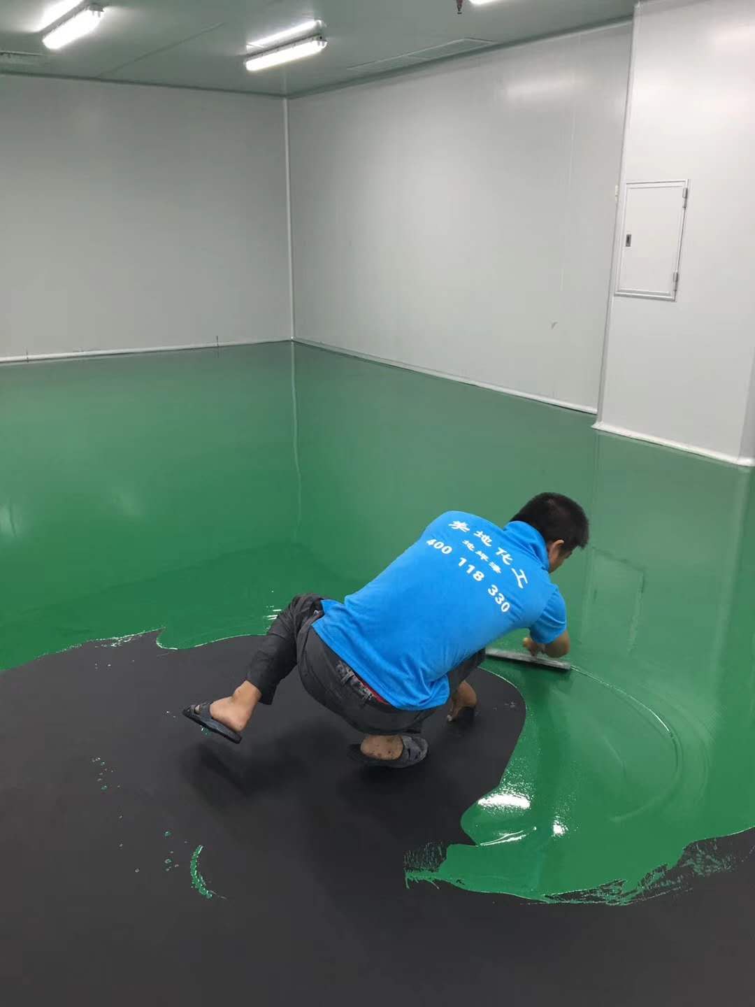 武漢環氧地坪漆施工價格與材料本身有何關系 武漢環氧地坪漆施工價格與材料本身有何關系